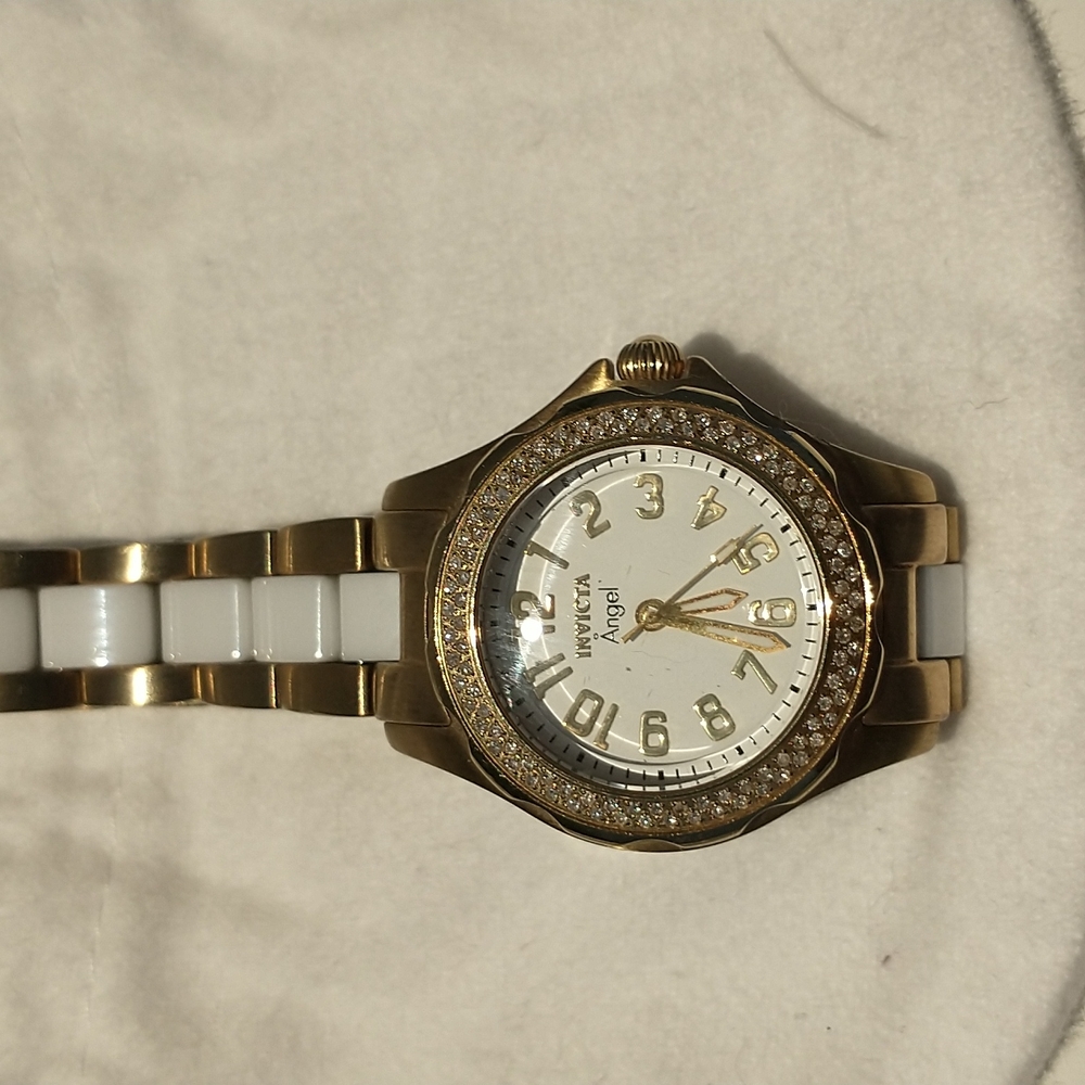 Women watch Invicta Angel